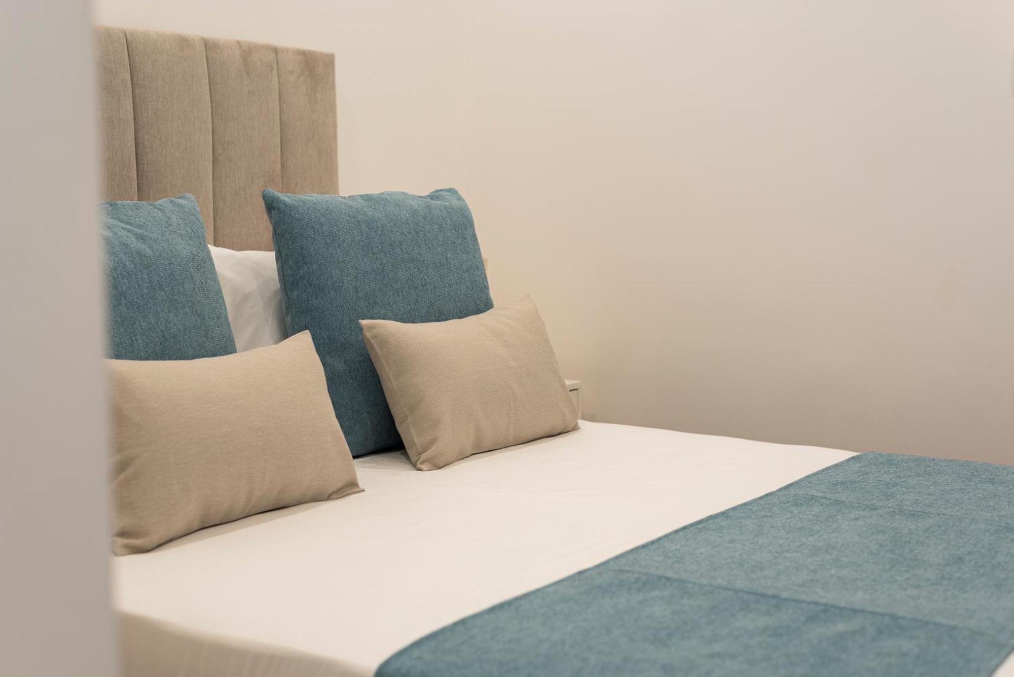 Madalena Hostel E Suites Φάρο Εξωτερικό φωτογραφία